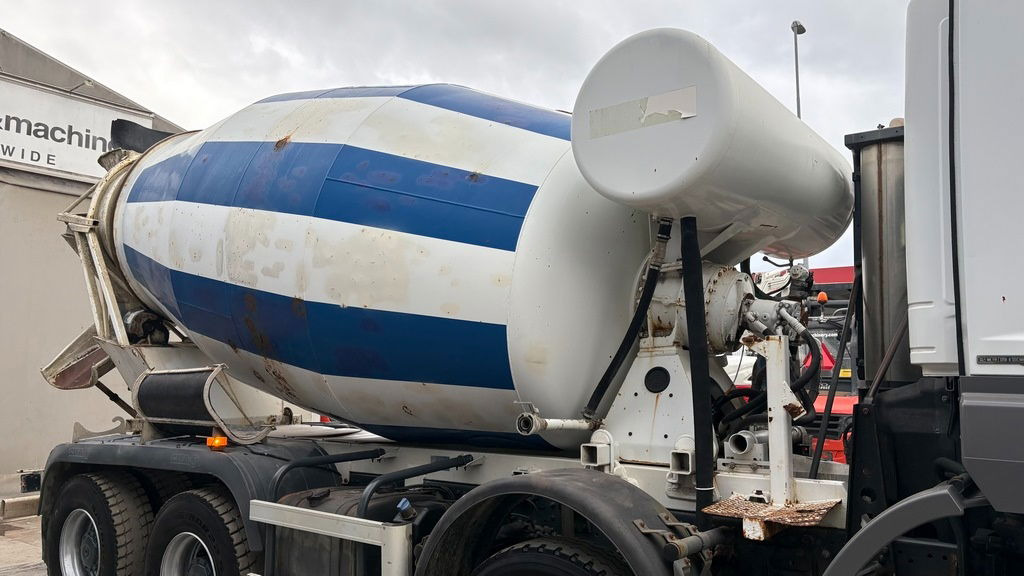 Mercedes-Benz Axor 3243 8x4 mixer cifa - 10m3 - Autodomíchávač: obrázek 3 Mercedes-Benz Axor 3243 8x4 mixer cifa - 10m3 - Autodomíchávač: obrázek 3