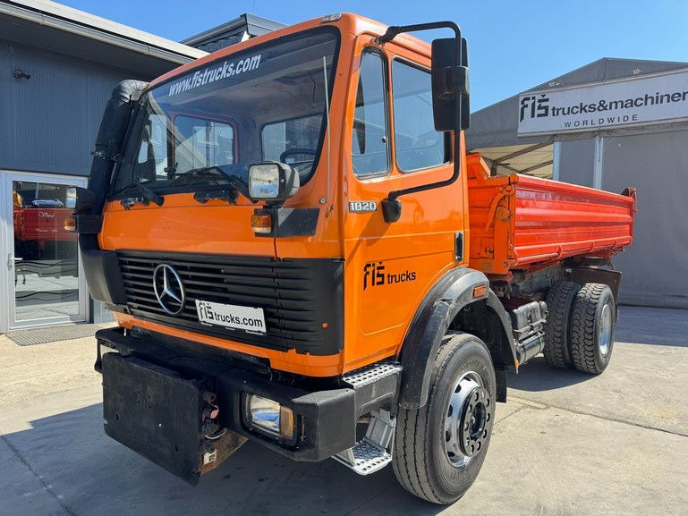 Mercedes-Benz SK 1820 AK 4x4 meiller tipper - Sklápěč: obrázek 1 Mercedes-Benz SK 1820 AK 4x4 meiller tipper - Sklápěč: obrázek 1
