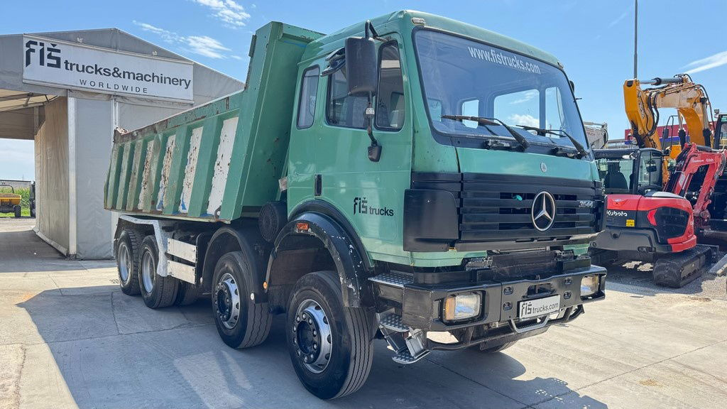 Mercedes-Benz SK 3235 8X4 tipper - V8 - Sklápěč: obrázek 3 Mercedes-Benz SK 3235 8X4 tipper - V8 - Sklápěč: obrázek 3