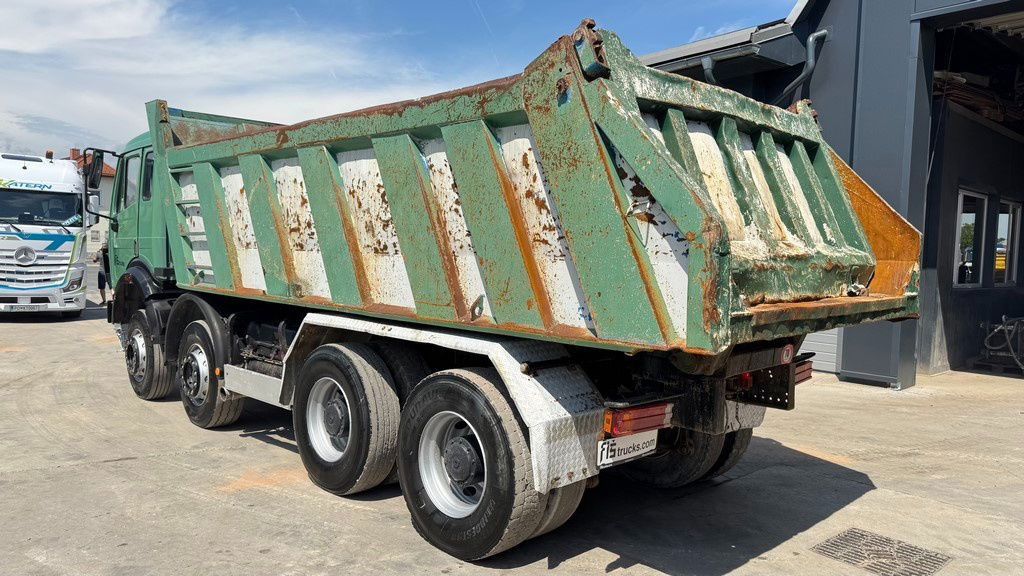 Mercedes-Benz SK 3235 8X4 tipper - V8 - Sklápěč: obrázek 5 Mercedes-Benz SK 3235 8X4 tipper - V8 - Sklápěč: obrázek 5