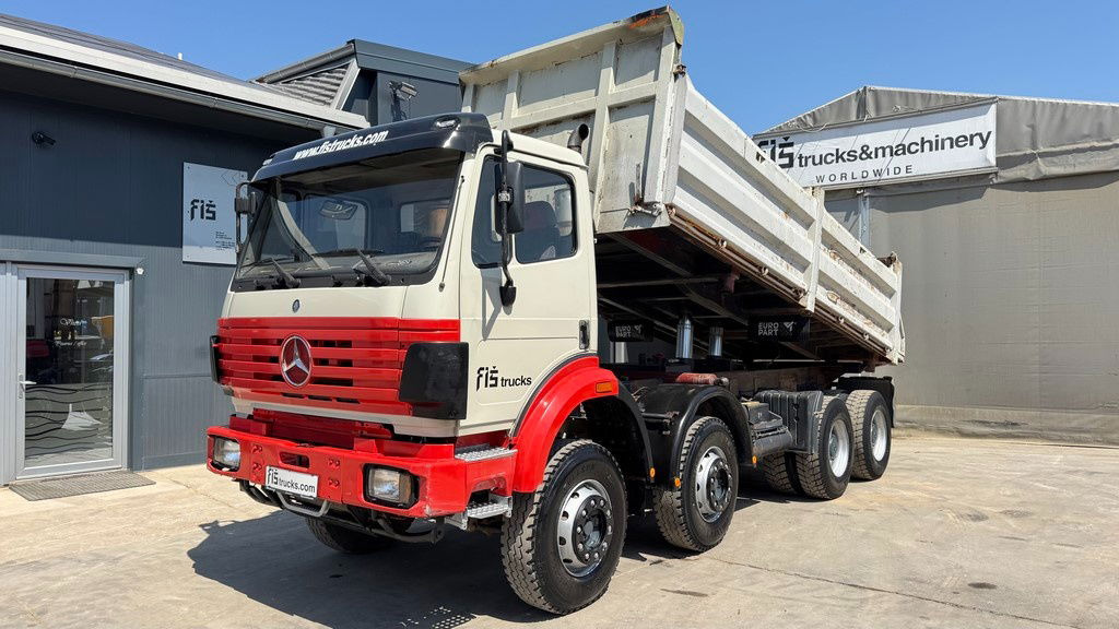 Sklápěč Mercedes-Benz SK 3235 8X4 tipper - V8 - top conditon: obrázek 7