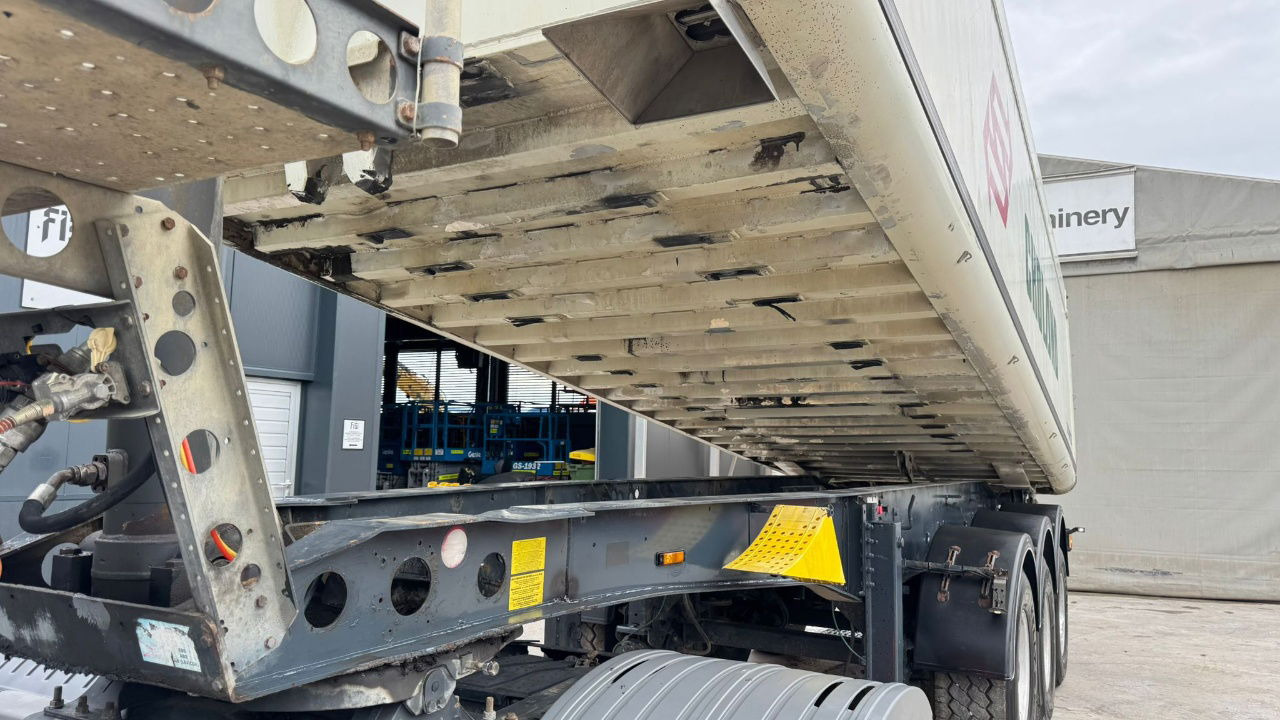 Sklápěcí návěs Schmitz Cargobull SKI 24 Tipper Trailer: obrázek 7