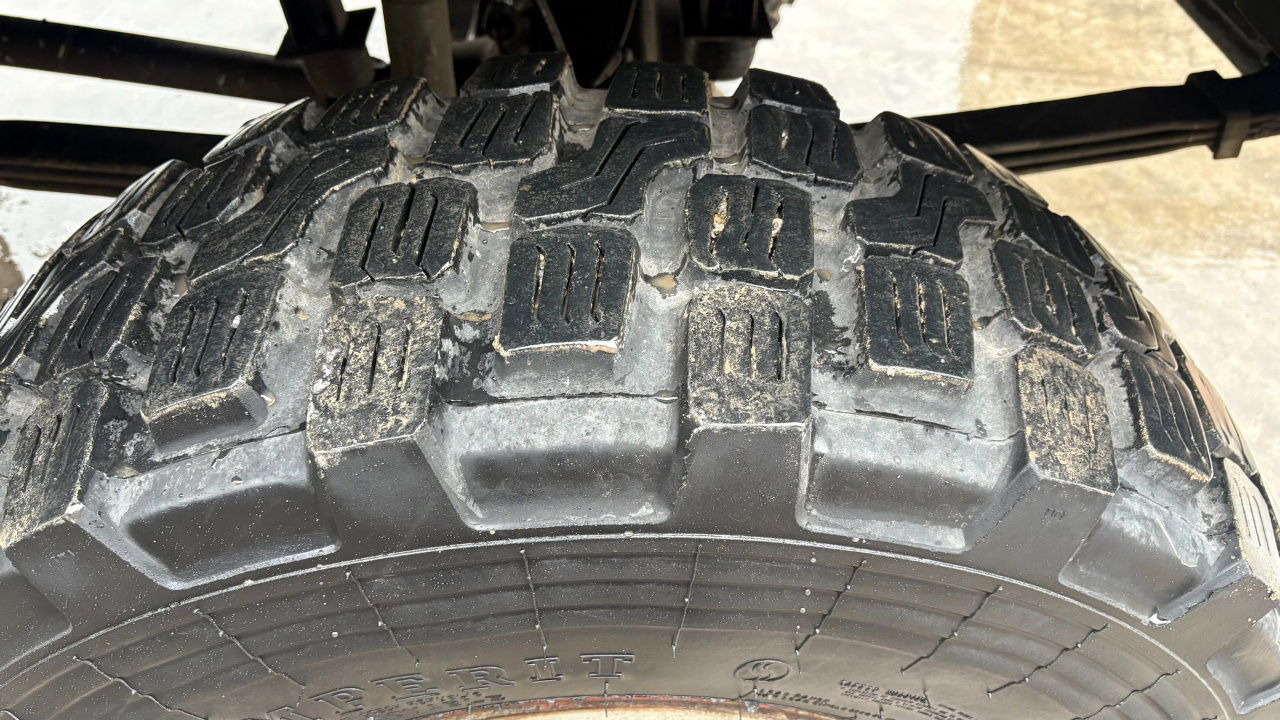 Steyr 12M18 4X4 stake body - 62.000km - Plachtový nákladní auto: obrázek 5 Steyr 12M18 4X4 stake body - 62.000km - Plachtový nákladní auto: obrázek 5