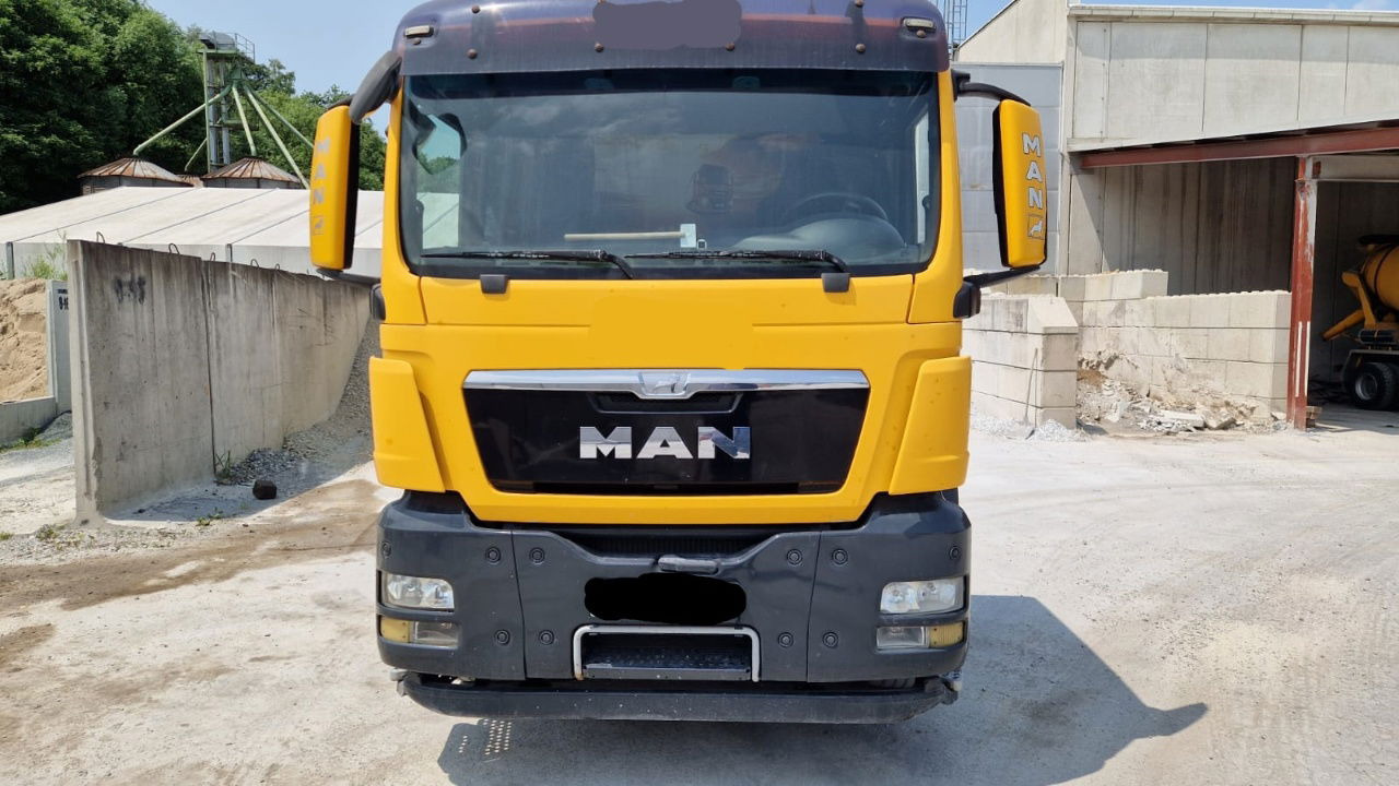 MAN 18.440 4x4 BLS tractor unit - tipp. hydraulics - Tahač: obrázek 2 MAN 18.440 4x4 BLS tractor unit - tipp. hydraulics - Tahač: obrázek 2
