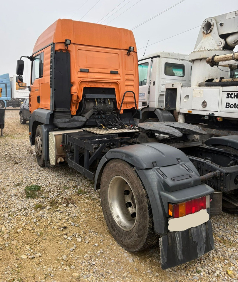 MAN TGA 18.430 4x2 tractor unit - new tyres - Tahač: obrázek 3 MAN TGA 18.430 4x2 tractor unit - new tyres - Tahač: obrázek 3