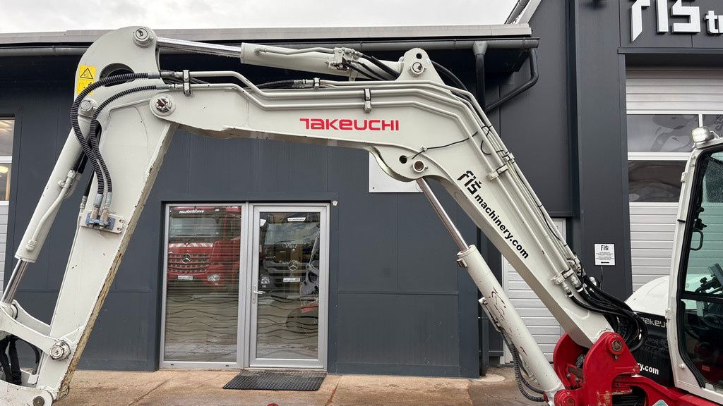 Takeuchi TB370 - Powertilt - 3X Buckets - 2021 Year - 3025 Working Hours - Mini rýpadlo: obrázek 3 Takeuchi TB370 - Powertilt - 3X Buckets - 2021 Year - 3025 Working Hours - Mini rýpadlo: obrázek 3