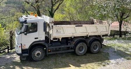 Volvo FM 400 6x4 bordmatic tipper - Sklápěč: obrázek 2 Volvo FM 400 6x4 bordmatic tipper - Sklápěč: obrázek 2