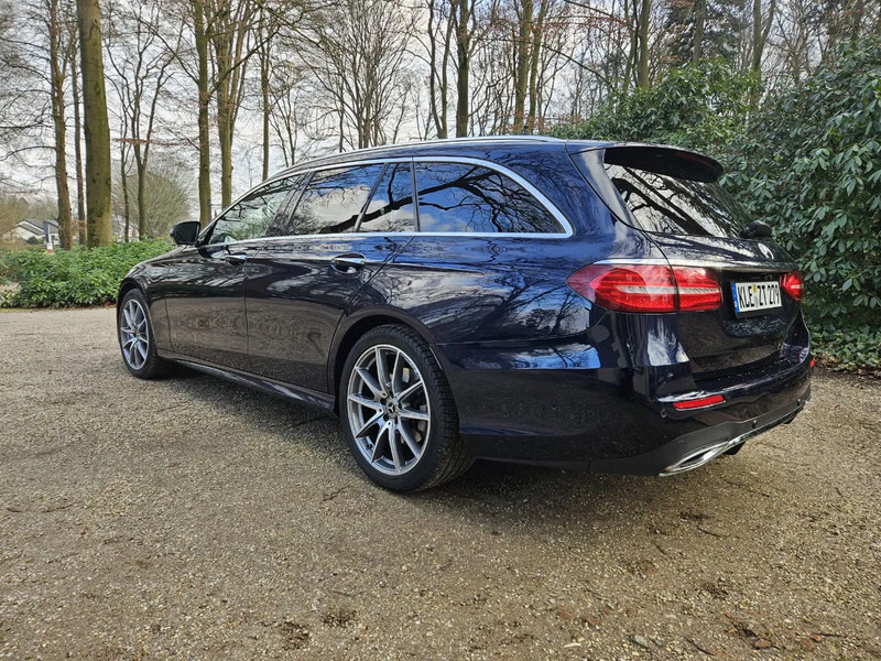 Mercedes-Benz E-Klasse E-Klasse - Osobní auto: obrázek 3 Mercedes-Benz E-Klasse E-Klasse - Osobní auto: obrázek 3