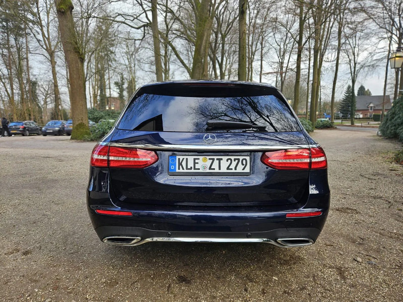 Mercedes-Benz E-Klasse E-Klasse - Osobní auto: obrázek 5 Mercedes-Benz E-Klasse E-Klasse - Osobní auto: obrázek 5