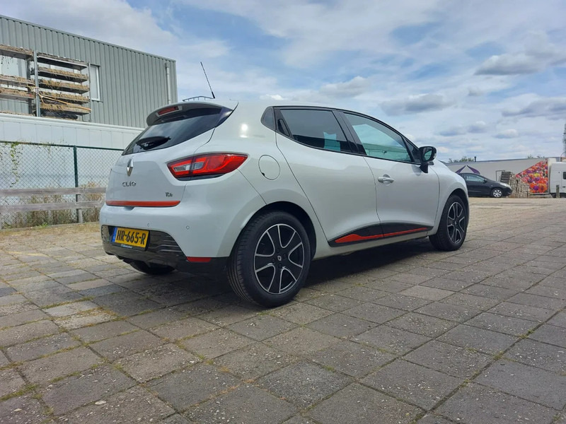 Renault Clio Clio 0.9 TCE - Hatchback: obrázek 4 Renault Clio Clio 0.9 TCE - Hatchback: obrázek 4