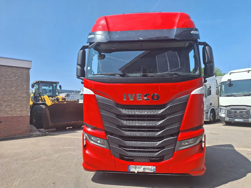 Iveco Stralis 510 Stralis 510 - Tahač: obrázek 2 Iveco Stralis 510 Stralis 510 - Tahač: obrázek 2