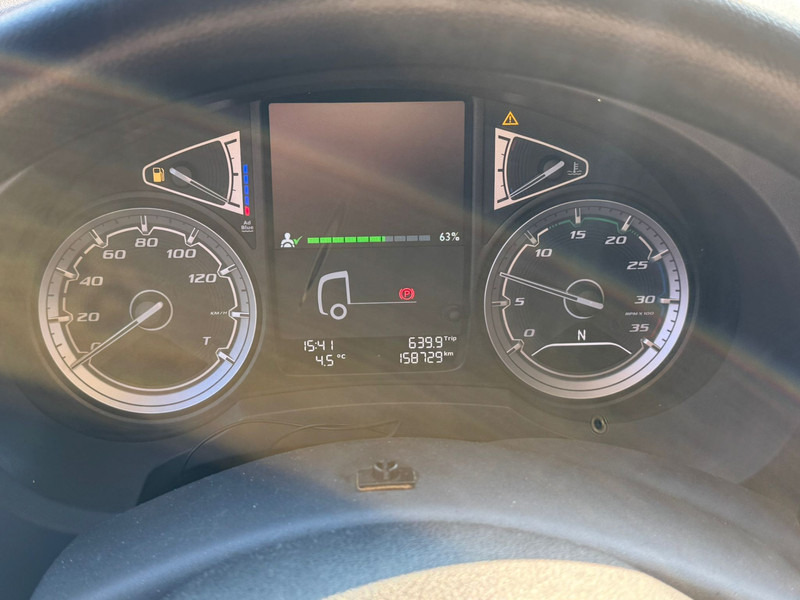 DAF LF260 Km 158.729 - Plachtový nákladní auto: obrázek 5 DAF LF260 Km 158.729 - Plachtový nákladní auto: obrázek 5