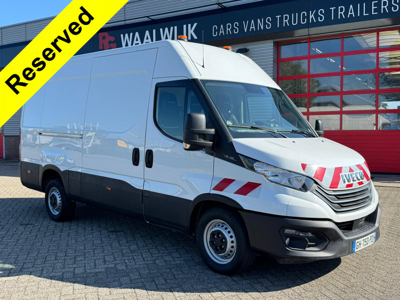 Iveco Daily 35S14 Voice Alexa Spraakassistent Voice assistent - Furgon: obrázek 1 Iveco Daily 35S14 Voice Alexa Spraakassistent Voice assistent - Furgon: obrázek 1