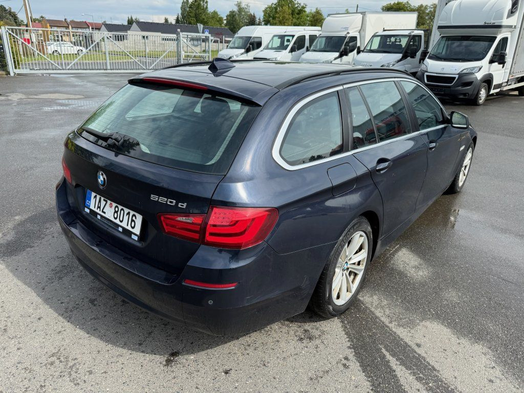 BMW 520D Touring F11 - Osobní auto: obrázek 5 BMW 520D Touring F11 - Osobní auto: obrázek 5