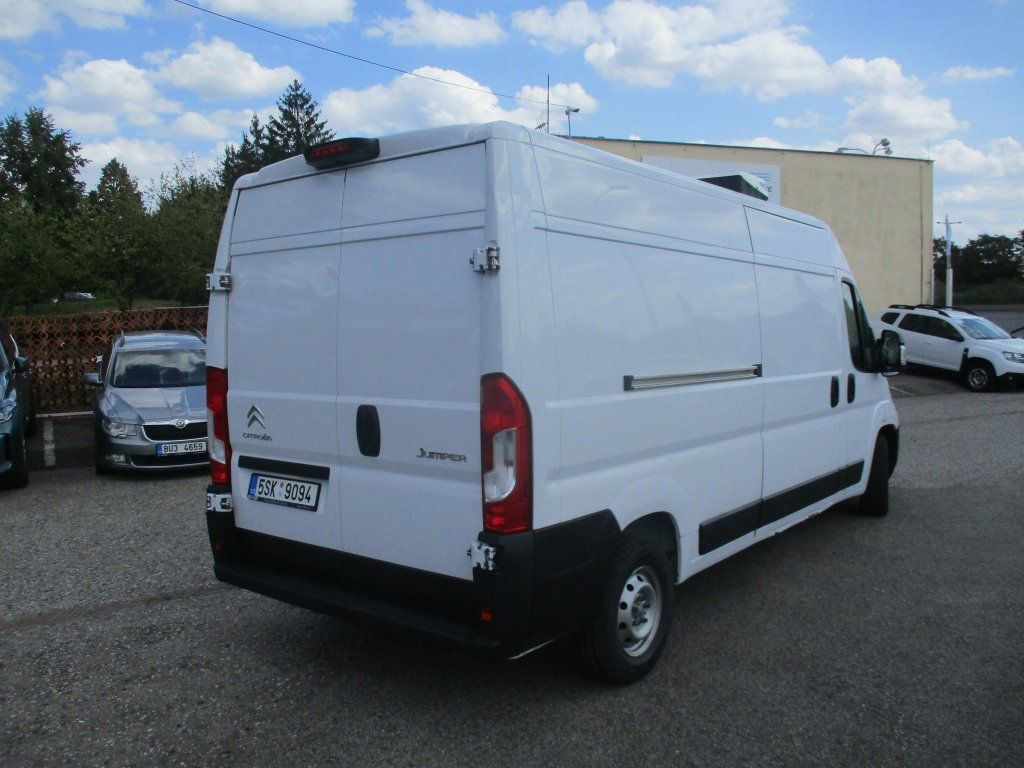 Citroën Jumper 2,2 HDi - Chladící dodávka: obrázek 4 Citroën Jumper 2,2 HDi - Chladící dodávka: obrázek 4