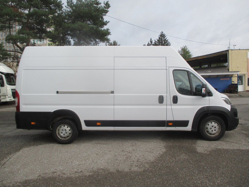 Citroën Jumper 2,2 , L4H3 - Malá dodávka: obrázek 4 Citroën Jumper 2,2 , L4H3 - Malá dodávka: obrázek 4