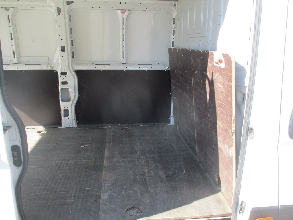 Citroën Jumper L4H2 leasing Citroën Jumper L4H2: obrázek 8 Citroën Jumper L4H2 leasing Citroën Jumper L4H2: obrázek 8