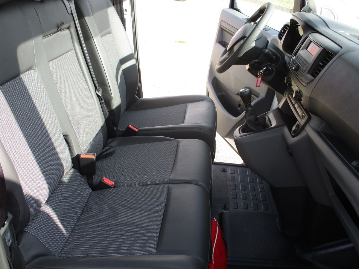 Citroën Jumpy L2H1 Thermo King C250 - Chladící dodávka: obrázek 5 Citroën Jumpy L2H1 Thermo King C250 - Chladící dodávka: obrázek 5