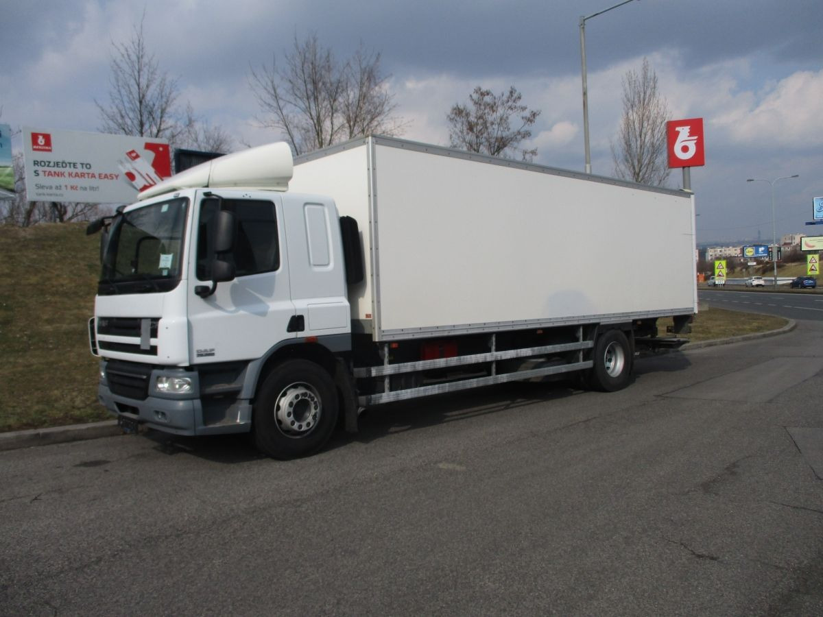 DAF CF 75.310 - Skříňový nákladní auto: obrázek 1 DAF CF 75.310 - Skříňový nákladní auto: obrázek 1