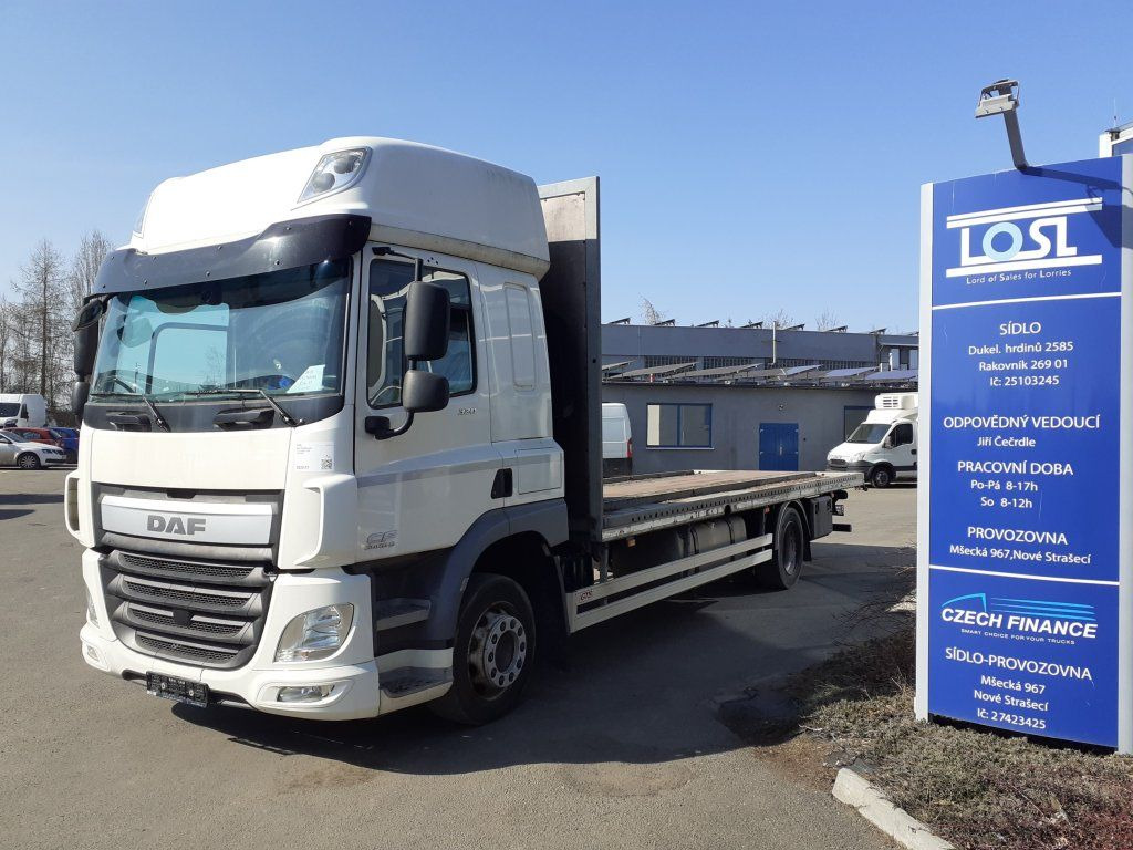DAF CF320 EURO 6 - Nákladní automobil valníkový/ Plošinový: obrázek 1 DAF CF320 EURO 6 - Nákladní automobil valníkový/ Plošinový: obrázek 1
