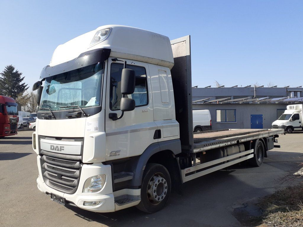 DAF CF320 EURO 6 - Nákladní automobil valníkový/ Plošinový: obrázek 3 DAF CF320 EURO 6 - Nákladní automobil valníkový/ Plošinový: obrázek 3