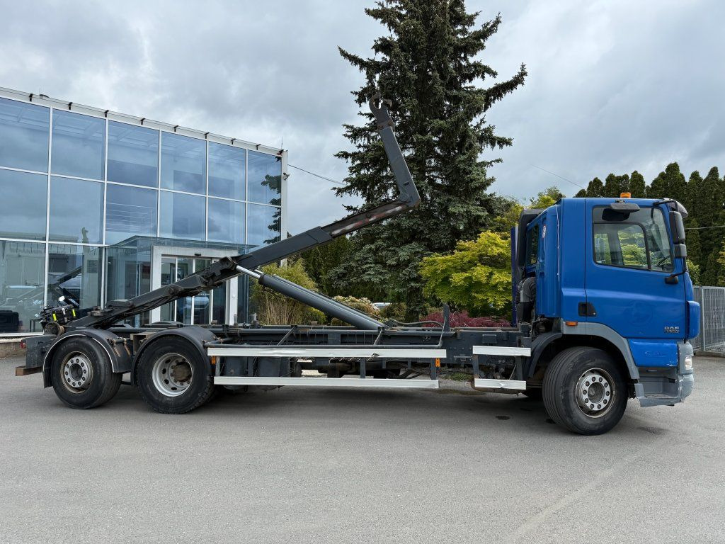 DAF CF85.380 6x2 EURO 3 - Hákový nosič kontejnerů: obrázek 2 DAF CF85.380 6x2 EURO 3 - Hákový nosič kontejnerů: obrázek 2