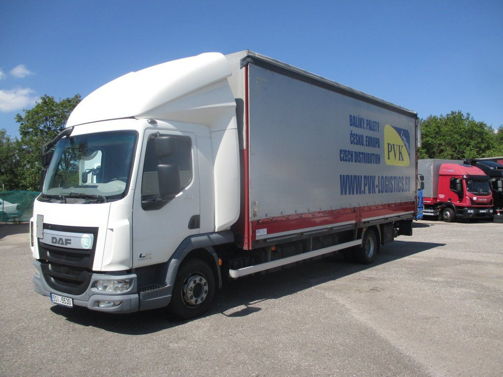 DAF LF 260 - Nákladní automobil valníkový/ Plošinový: obrázek 1 DAF LF 260 - Nákladní automobil valníkový/ Plošinový: obrázek 1