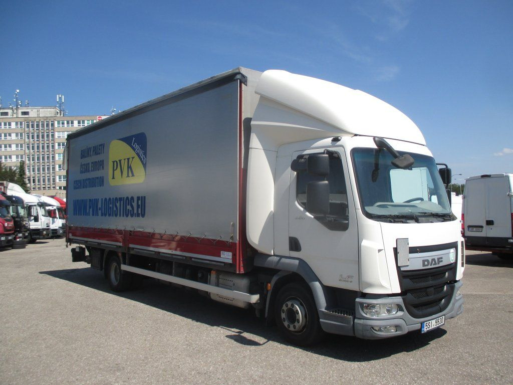 DAF LF 260 - Nákladní automobil valníkový/ Plošinový: obrázek 3 DAF LF 260 - Nákladní automobil valníkový/ Plošinový: obrázek 3