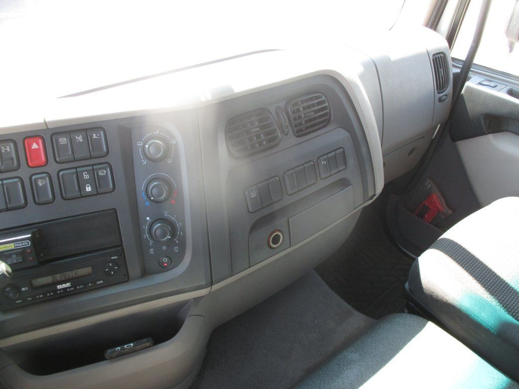 Nákladní automobil valníkový/ Plošinový DAF LF 260: obrázek 15 Nákladní automobil valníkový/ Plošinový DAF LF 260: obrázek 15