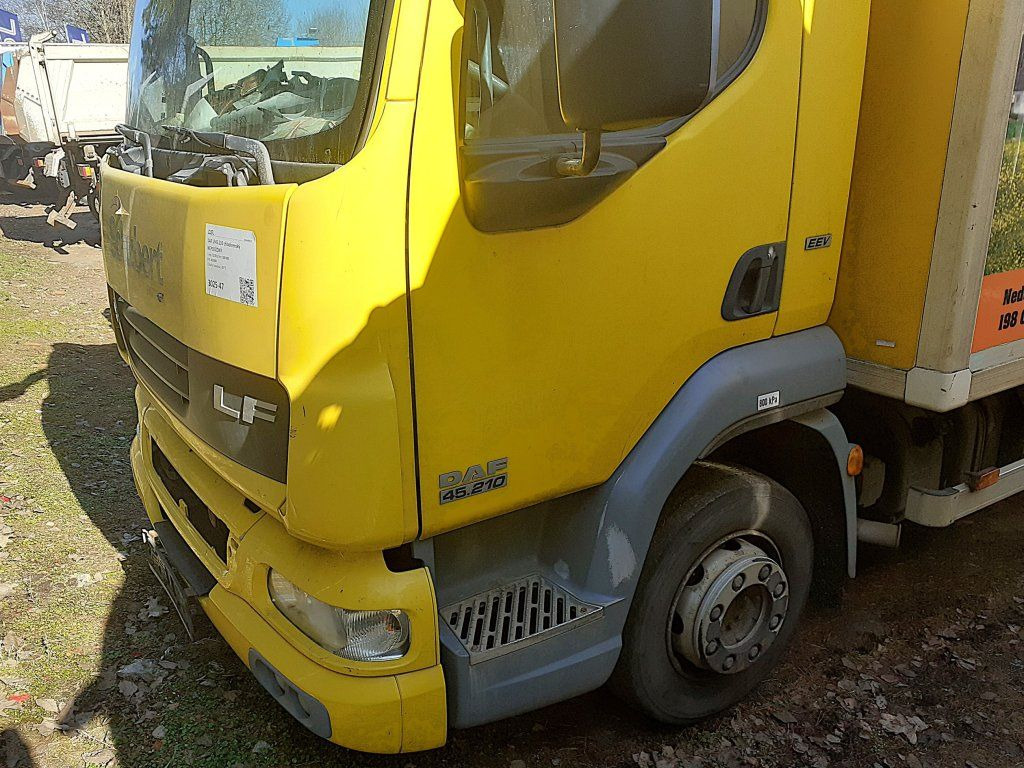 DAF LF45.210 mit Carrier Motorschaden engineproblem - Chladírenský nákladní automobil: obrázek 3 DAF LF45.210 mit Carrier Motorschaden engineproblem - Chladírenský nákladní automobil: obrázek 3