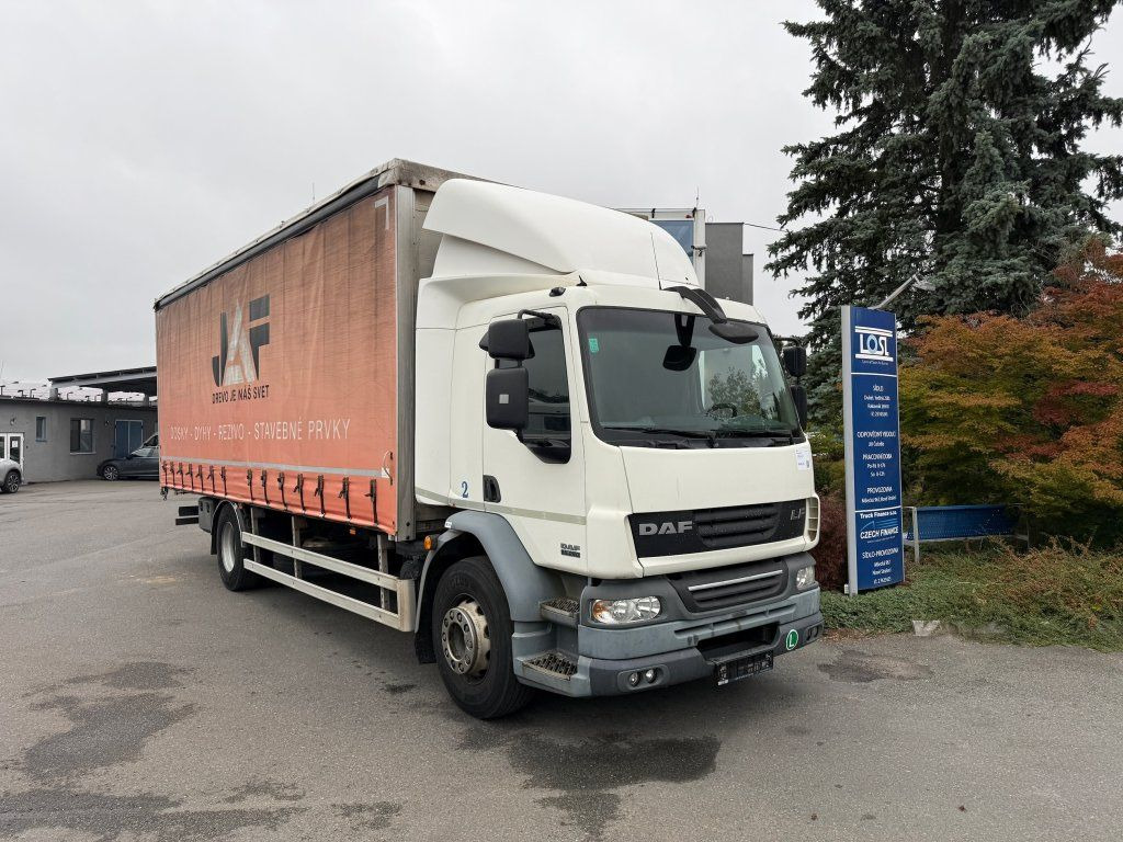 DAF LF55.250 EURO 4 - Plachtový nákladní auto: obrázek 2 DAF LF55.250 EURO 4 - Plachtový nákladní auto: obrázek 2