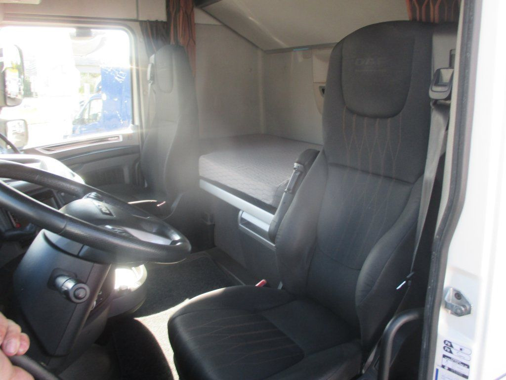 DAF XF 480, 6x2, - Skříňový nákladní auto: obrázek 5 DAF XF 480, 6x2, - Skříňový nákladní auto: obrázek 5