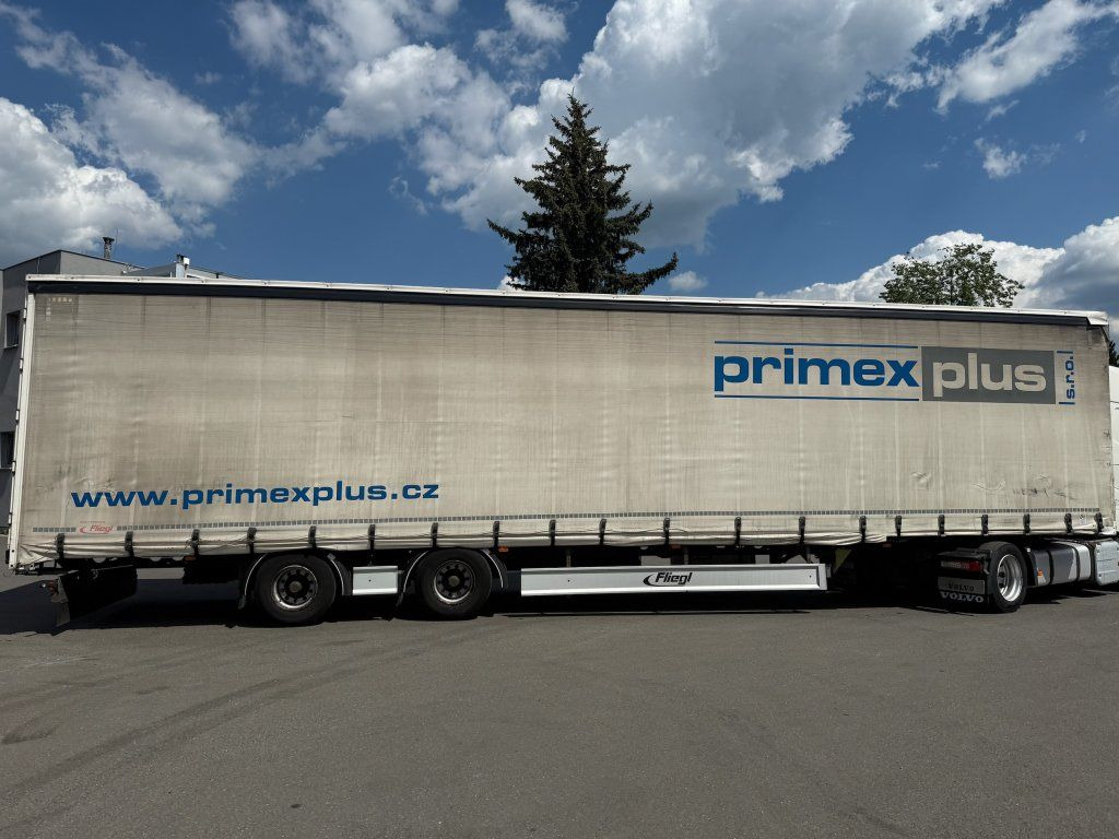 Fliegl MEGA/lowdeck 2xAchsen - Plachtový návěs: obrázek 2 Fliegl MEGA/lowdeck 2xAchsen - Plachtový návěs: obrázek 2