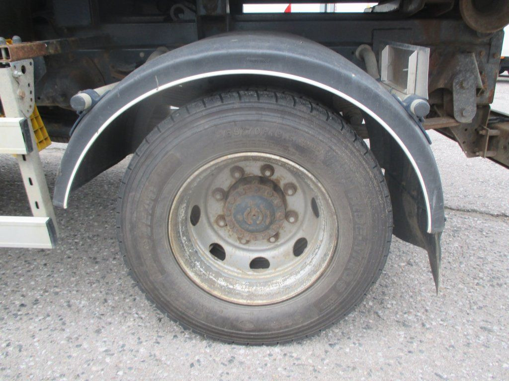 Hákový nosič kontejnerů Iveco 120E Iveco 120E: obrázek 20