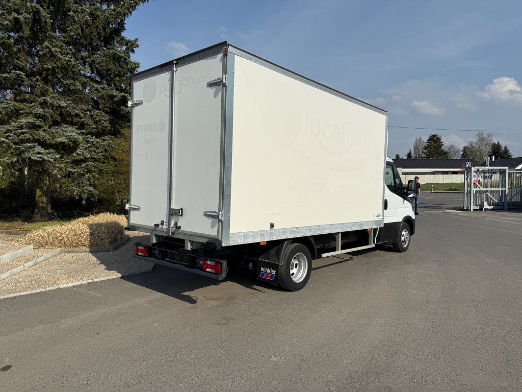 Iveco 35C16 Daily - Dodávka skřín: obrázek 4 Iveco 35C16 Daily - Dodávka skřín: obrázek 4