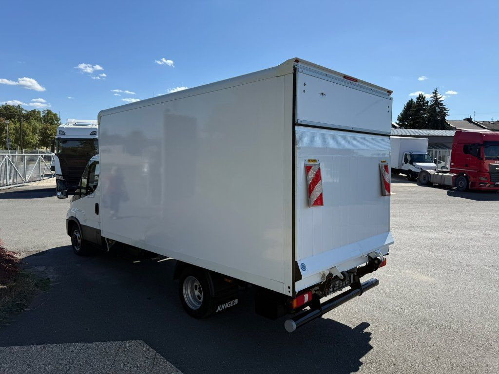 Iveco 35C16 Daily - Dodávka skřín: obrázek 5 Iveco 35C16 Daily - Dodávka skřín: obrázek 5