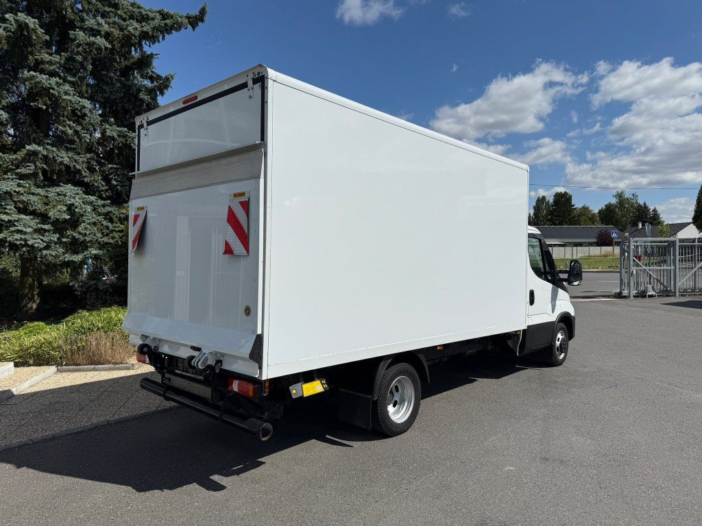 Iveco 35C16 Daily - Dodávka skřín: obrázek 2 Iveco 35C16 Daily - Dodávka skřín: obrázek 2