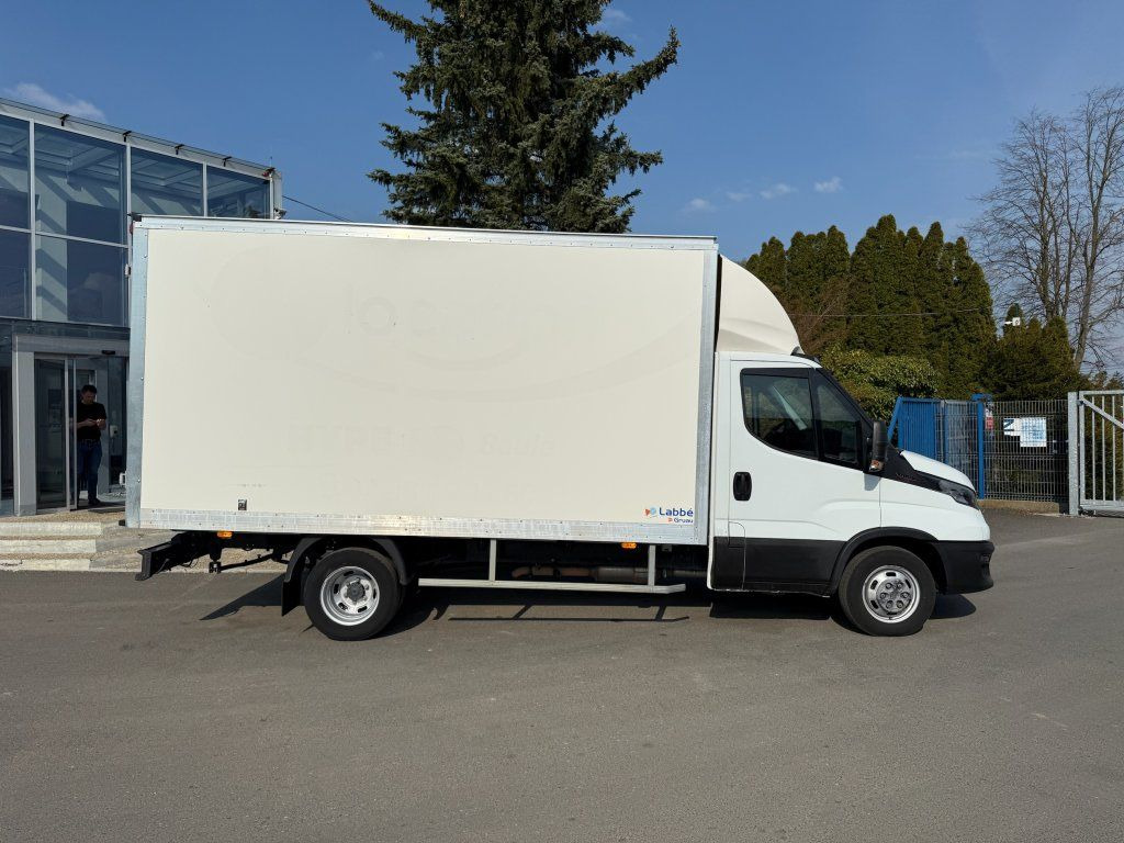 Iveco 35C16 Daily - Dodávka skřín: obrázek 3 Iveco 35C16 Daily - Dodávka skřín: obrázek 3