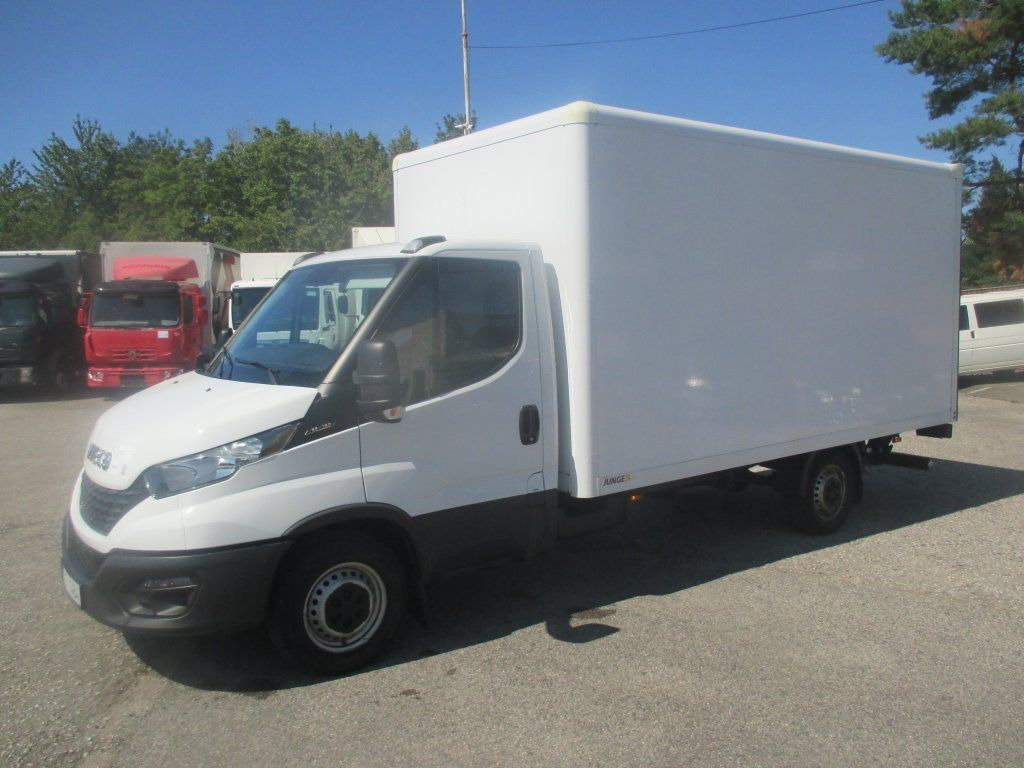 Iveco 35S16 Daily EURO 6 - Furgon: obrázek 1 Iveco 35S16 Daily EURO 6 - Furgon: obrázek 1