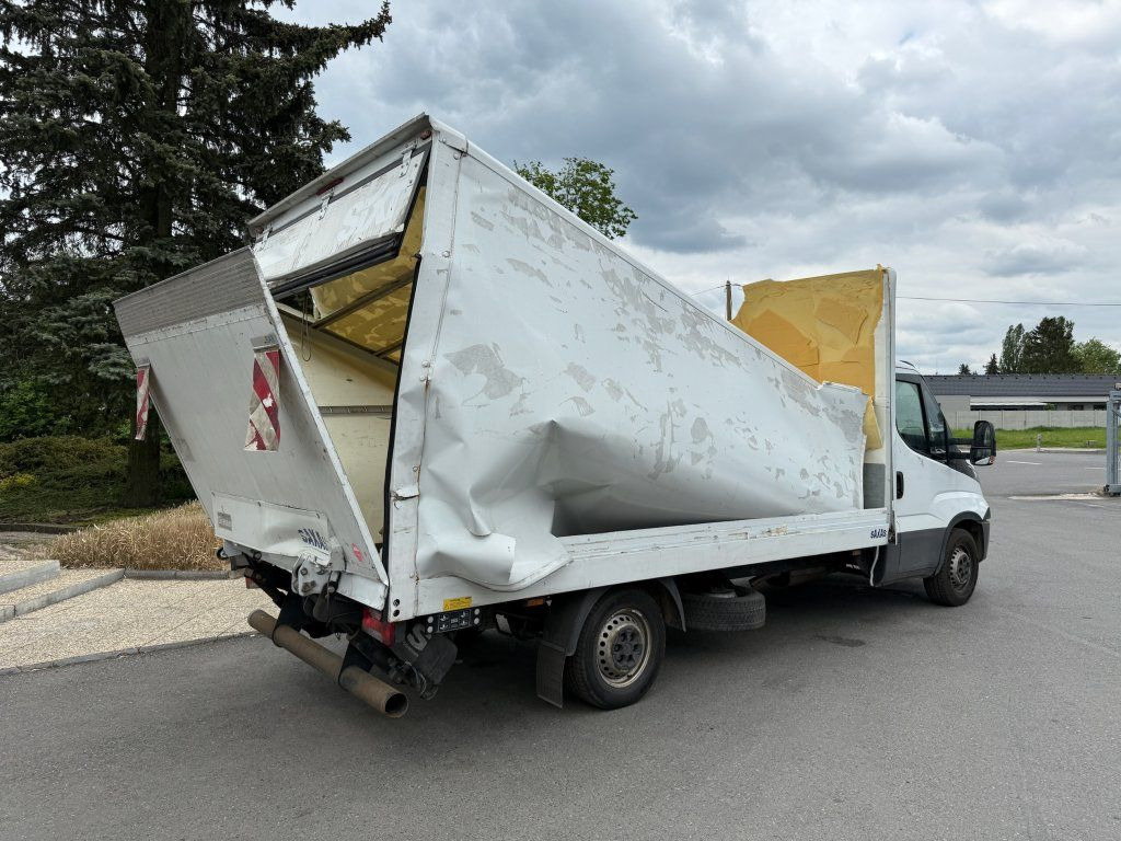 Iveco 35S16 Daily UNFAL - Dodávka skřín: obrázek 4 Iveco 35S16 Daily UNFAL - Dodávka skřín: obrázek 4