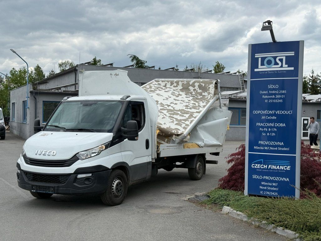 Iveco 35S16 Daily UNFAL - Dodávka skřín: obrázek 1 Iveco 35S16 Daily UNFAL - Dodávka skřín: obrázek 1