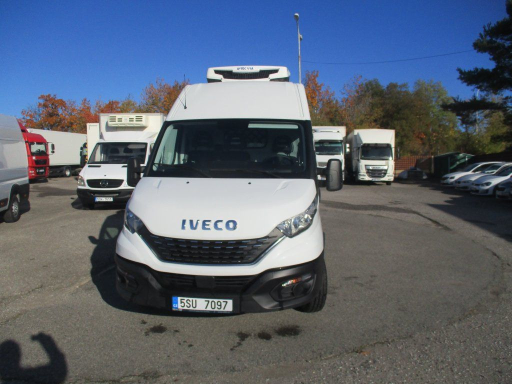 Iveco Daily 35C16 - Chladící dodávka: obrázek 4 Iveco Daily 35C16 - Chladící dodávka: obrázek 4