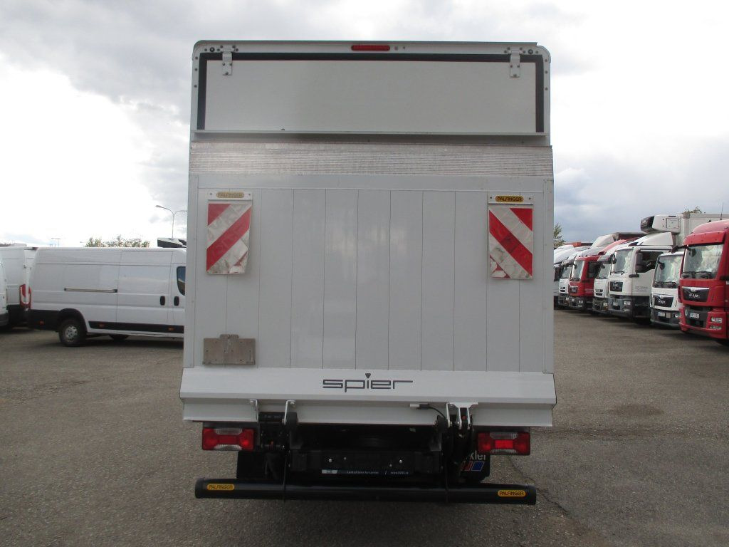 Iveco Daily 35C16 - Dodávka skřín: obrázek 5 Iveco Daily 35C16 - Dodávka skřín: obrázek 5