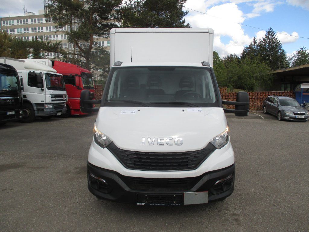 Iveco Daily 35C16 - Dodávka skřín: obrázek 2 Iveco Daily 35C16 - Dodávka skřín: obrázek 2