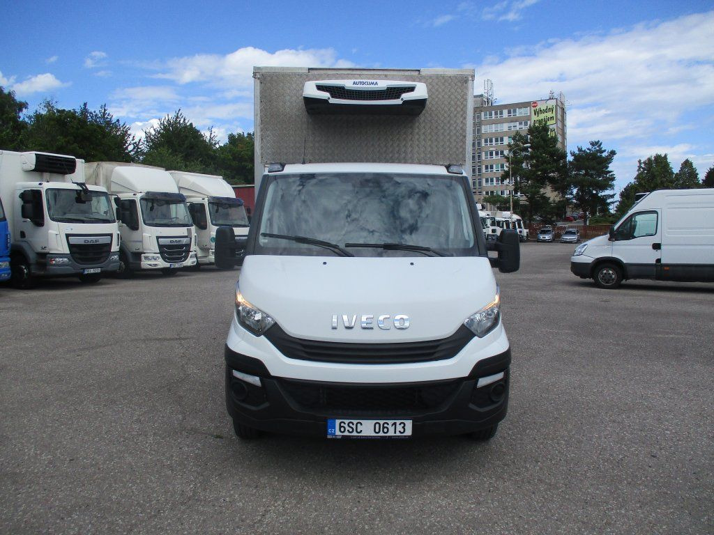 Iveco Daily 35C16 Dhollandia - Chladící dodávka: obrázek 2 Iveco Daily 35C16 Dhollandia - Chladící dodávka: obrázek 2