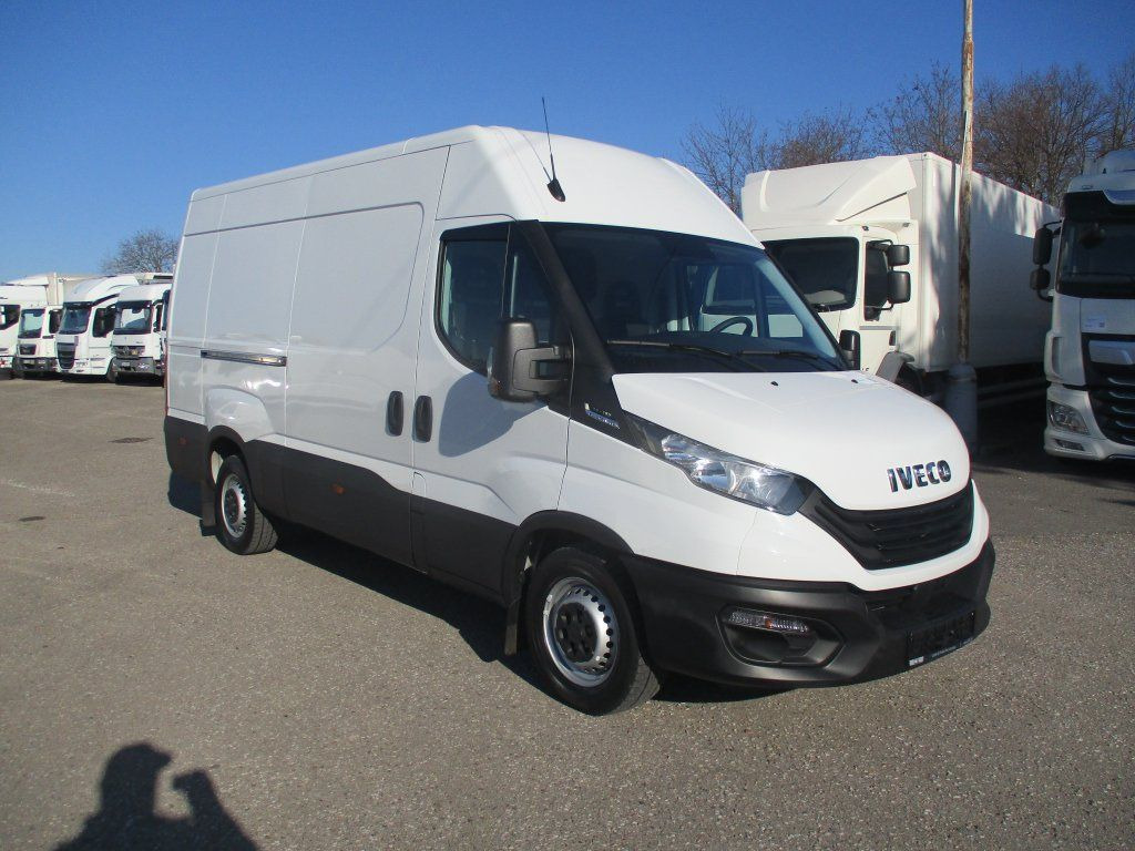 Iveco Daily 35S16 - Furgon: obrázek 1 Iveco Daily 35S16 - Furgon: obrázek 1
