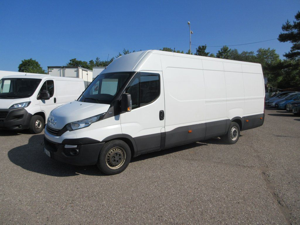 Iveco Daily 35S16 Hi Matic - Furgon: obrázek 3 Iveco Daily 35S16 Hi Matic - Furgon: obrázek 3