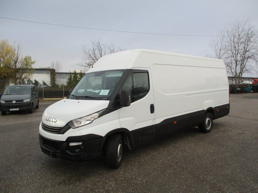 Iveco Daily 35S16 Hi Matic - Furgon: obrázek 1 Iveco Daily 35S16 Hi Matic - Furgon: obrázek 1