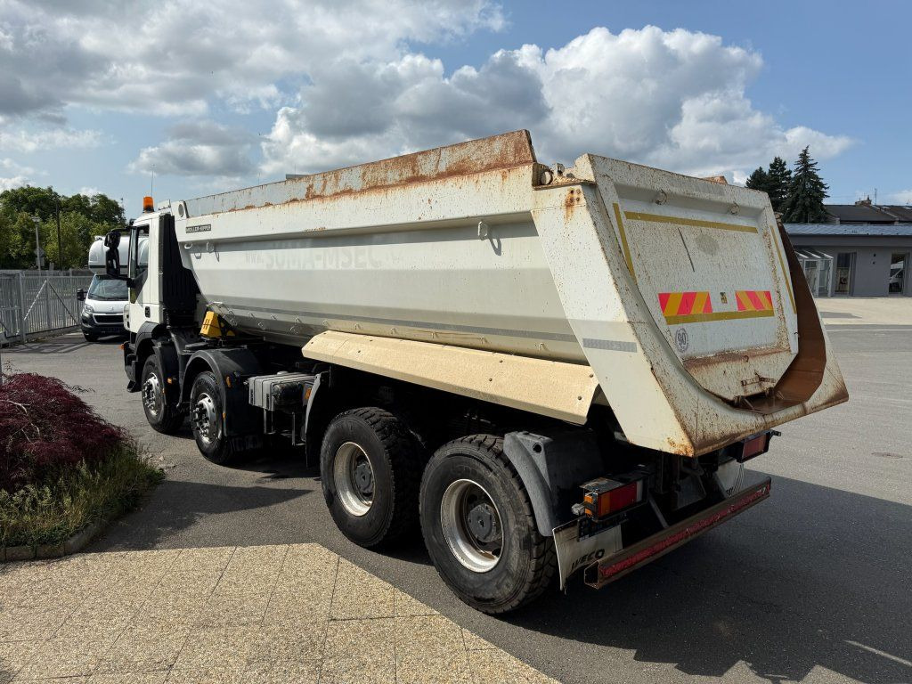 Iveco Trakker 410 S1 8x4 - Sklápěč: obrázek 4 Iveco Trakker 410 S1 8x4 - Sklápěč: obrázek 4
