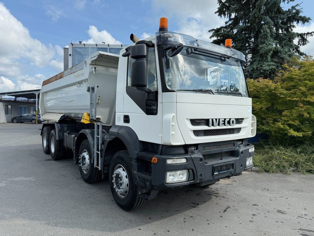 Iveco Trakker 410 S1 8x4 - Sklápěč: obrázek 2 Iveco Trakker 410 S1 8x4 - Sklápěč: obrázek 2
